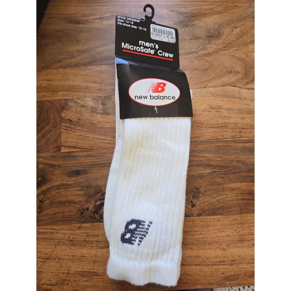 New Balance Mens MicroSafe Crew Socks White Vintage MT205SK Size 13-15 USA Made